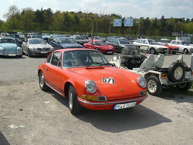 Porsche 912 von Thomas mit der Startnummer 571 zum Weltrekordversuch_.jpg